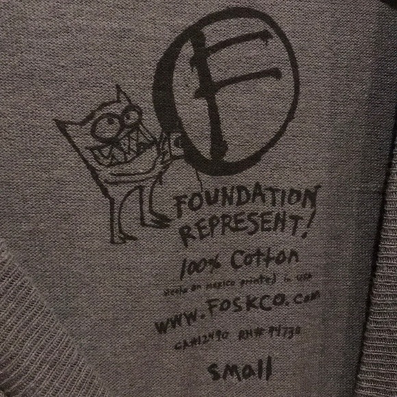 NEW FOUNDATION Men’s Gray Skate Tee - Picture 3 of 4